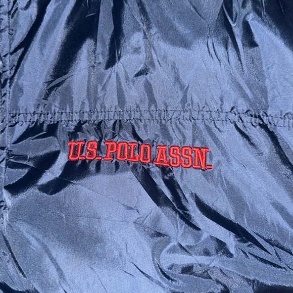 U.S Polo Assn. Puffer Jacket - Picture 4 of 5